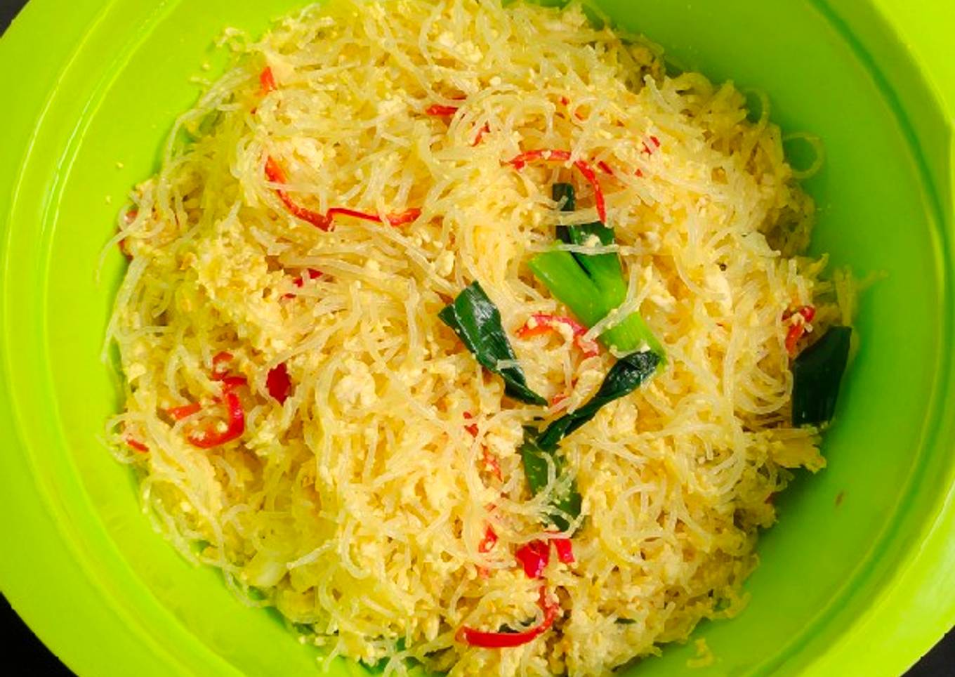 Orek tahu bihun kuning