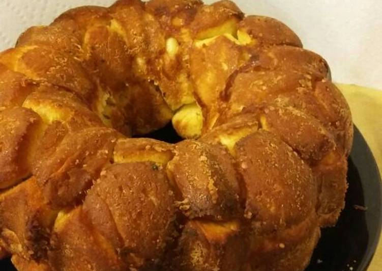 MAKE ADDICT! Secret Recipes Easy Garlic Butter Monkey Bread