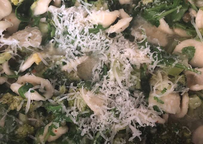 Recipe of Award-winning One pot pasta with broccoli