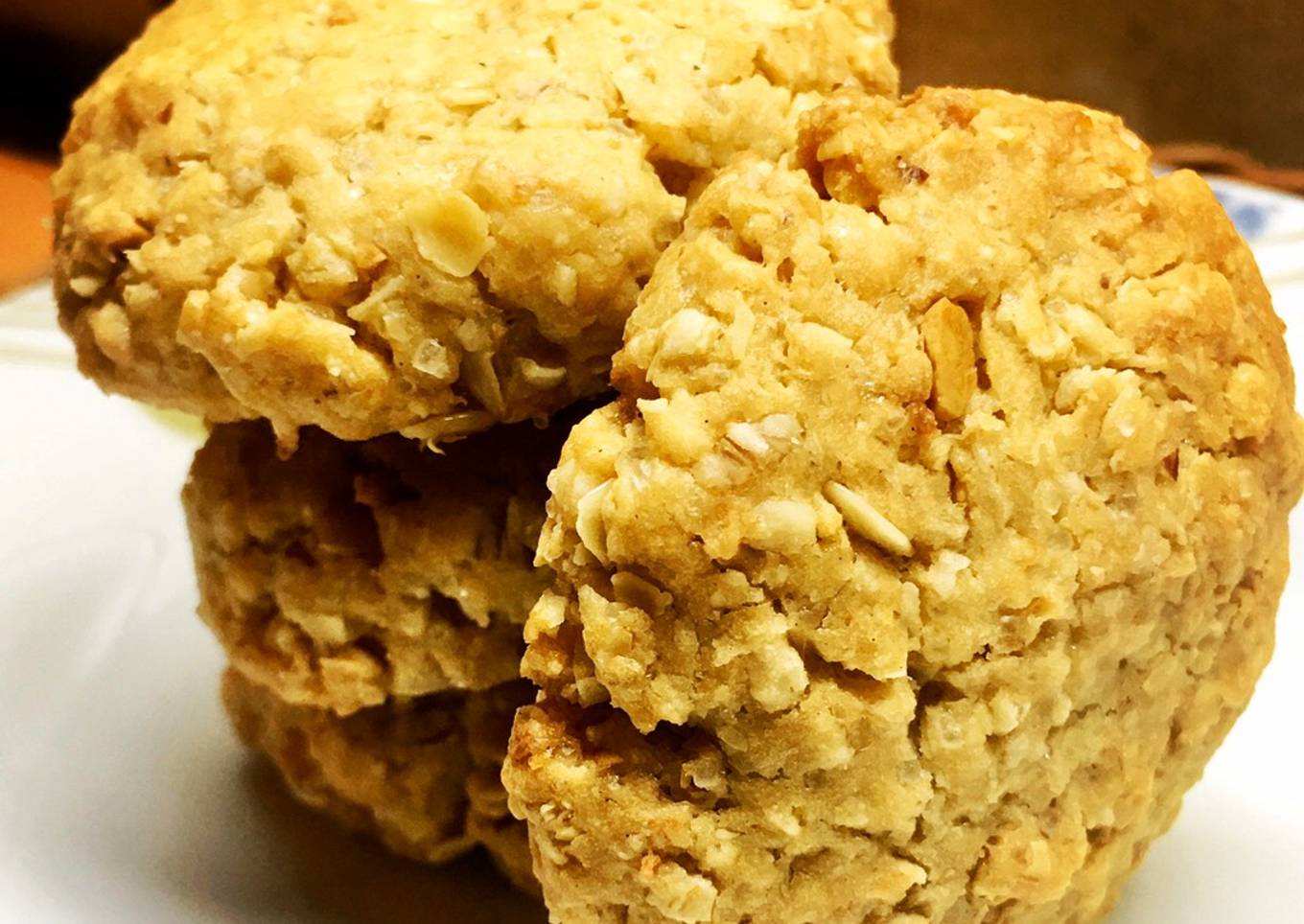 COCONUT OATMEAL COOKIES #bakedsnack