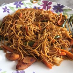 Egg noodles WD chicken sausage A picture of Egg noodles WD chicken sausage.