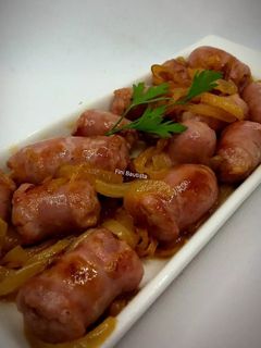 Una foto de Salchichas al vino