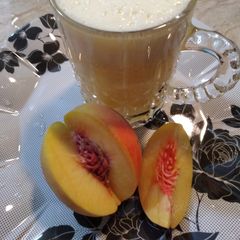 A picture of Peach juice.