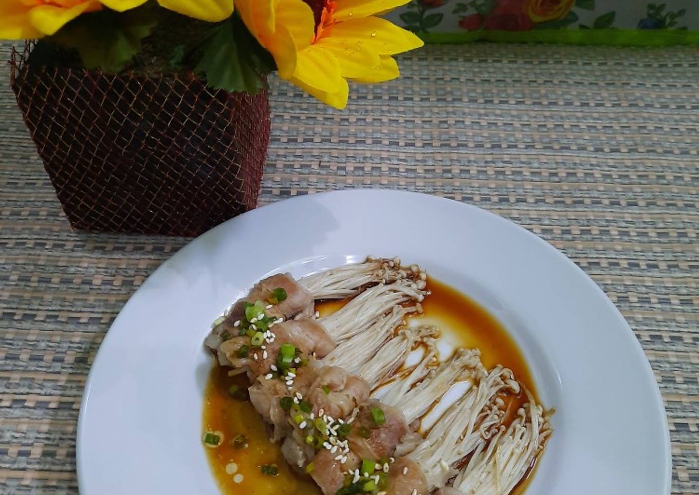 Enoki Beef Roll
