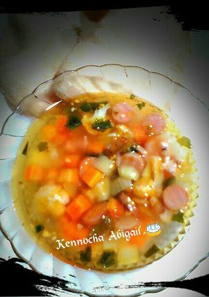 Foto resep Sop Merah Ayam dan Sosis