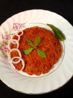 عکسی از دستور خوراک بادمجان و گوجه