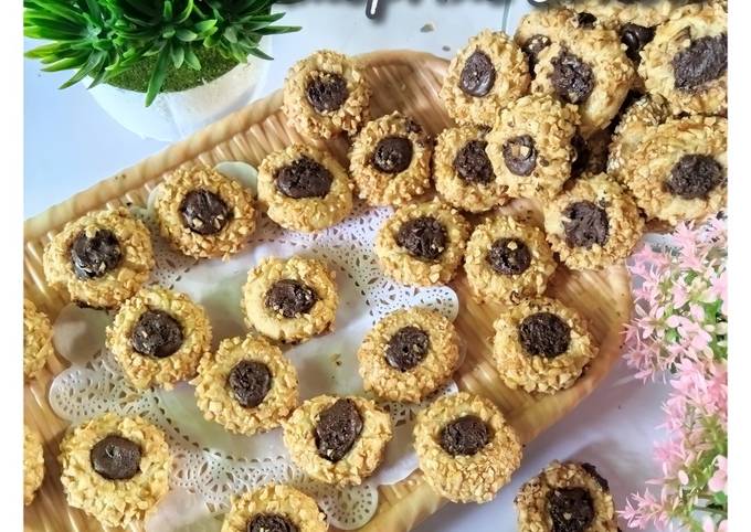 Choco Peanut Thumbprint Cookies