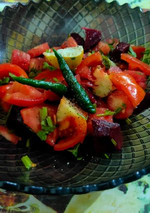 A picture of Iron Rich Salad.