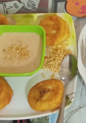 ঝাল মিষ্টি দই বড়া(jhal mishti dahi vada recipe in Bengali) রেসিপির প্রধান ছবি