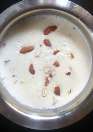 बादाम चावल खीर (Badam chawal kheer recipe in Hindi) रेसिपी मुख्य फोटो