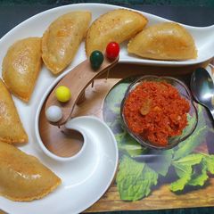 A picture of Carrot Halwa Gujiya.
