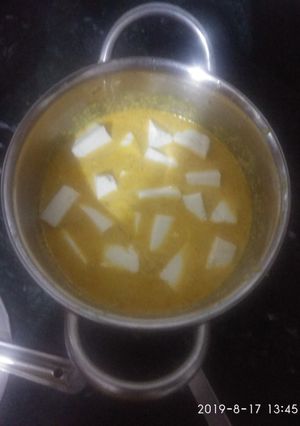 A picture of Dasi Sahi paneer.