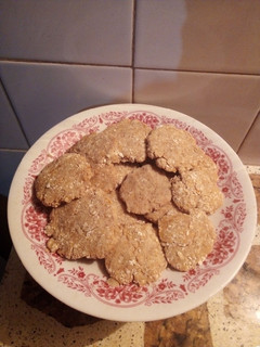 Una foto de Cookies de avena y mandarina vegana