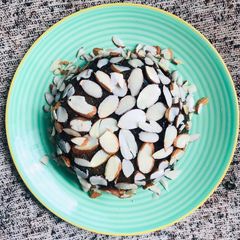 A picture of Chocolate Almonds Milk cake.