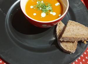 A picture of More soup: parsnip and tomato soup (vegan).