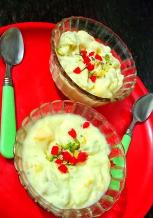 फ्रूट क्रीम (Fruit Cream recipe in Hindi) रेसिपी मुख्य फोटो