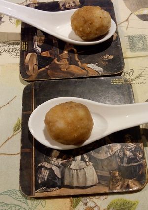 Una foto de Trufas de vainilla y frutos secos