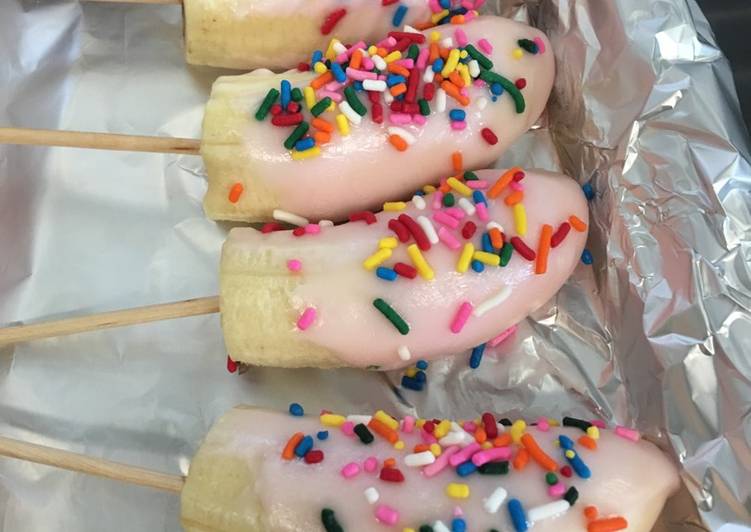 Step-by-Step Guide to Prepare Homemade Frozen Banana pops