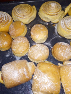 Una foto de Pancitos dulces rellenos!