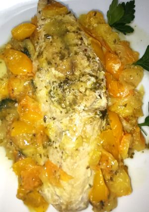 Foto di Filetto di sgombro con datterini gialli
