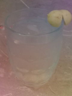 A picture of Lemon juice.