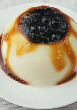 Hình của món Tàu hủ trân châu đường đen.