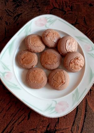 A picture of Cocoa naan khatai.