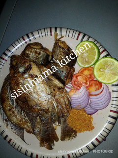 A picture of Fried fish.