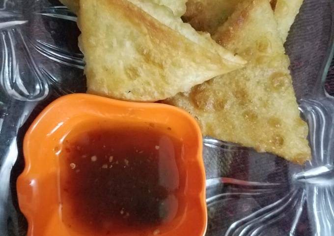 Chicken and vegetables samosa ♥️