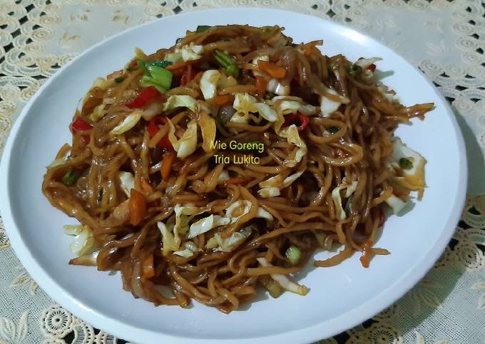 MIE GORENG ENAK & MUDAH