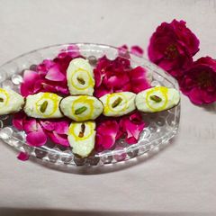 Malai jamun (Humjoli) A picture of Malai jamun (Humjoli).