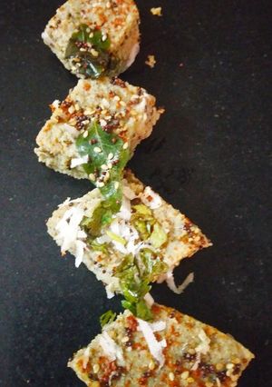 A picture of Hara moong dhokla.