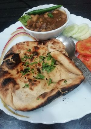 A picture of Kulcha.