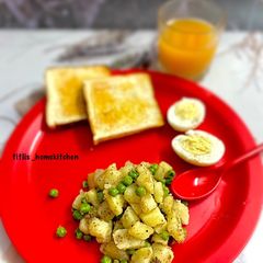 A picture of Aloo Morich.