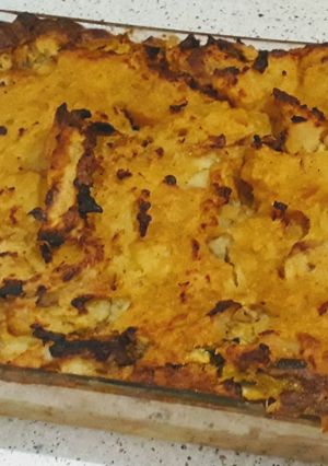 A picture of Cheesy leek and potato pie (vegan).