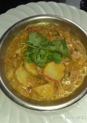 A picture of Dahi Arbi.