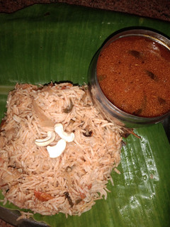 குஸ்கா மற்றும் சால்னா (Kuska and salna recipe in tamil) செய்முறை முக்கிய புகைப்படம்
