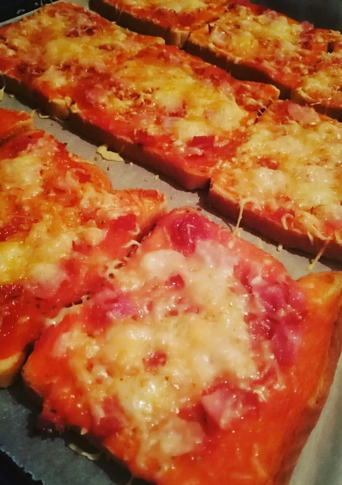 Una foto de Minipizzas con pan de molde
