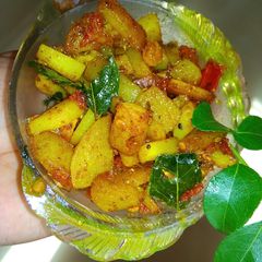 A picture of Chatpate Aloo.