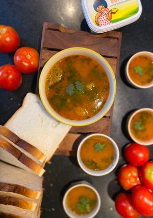 A picture of Tomato coriander shorba.