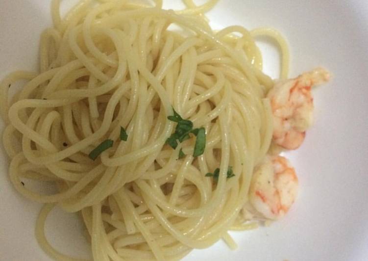 Simple Way to Prepare Favorite Shrimp and Garlic Spaghetti