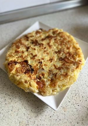 Foto principal de Tortilla de patatas y cebolla