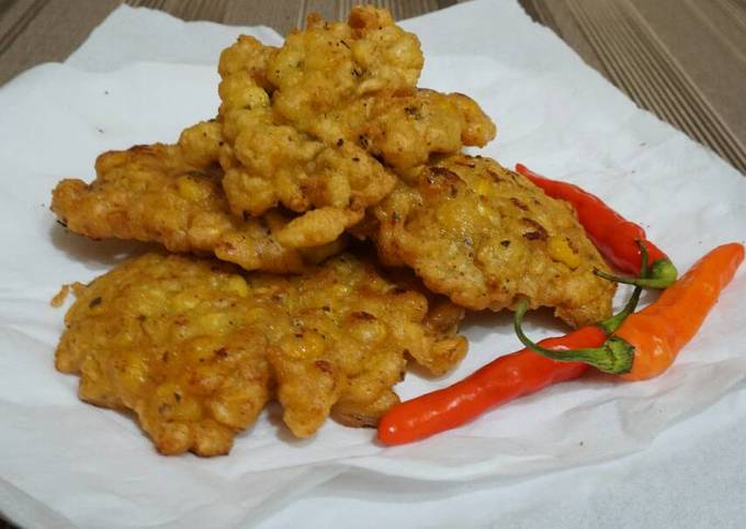 Ternyata begini loh! Resep memasak Bakwan Jagung Kari, empuk tapi kriuk lhoo yang enak