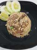 ข้าวผัดเนื้อ