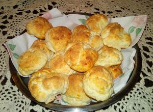 Una foto de Pancitos de queso súper fácil!!