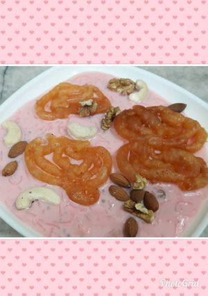 A picture of Jalebi Falooda.