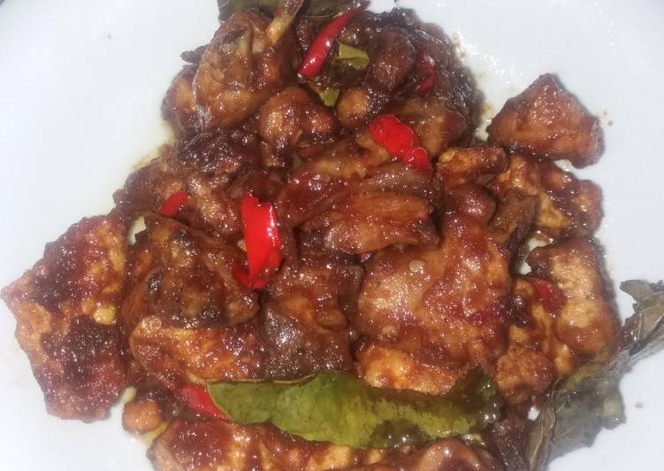Resep Semur Ayam dan Tahu Pedas🍗🌶 yang Lezat Sekali