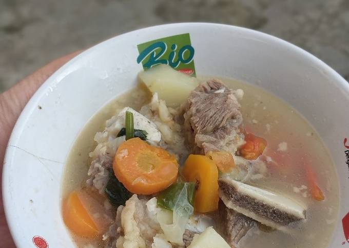 Sop iga sapi simple