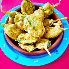 A picture of Spinach fritters.