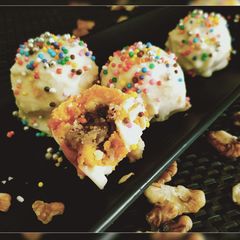 A picture of "Carrot halwa chocolate truffles with walnuts stuffing".